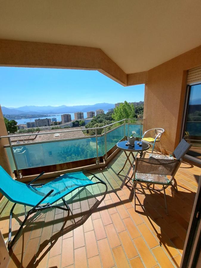 Appartement Vue Mer Avec Parking Ajaccio  Exteriör bild