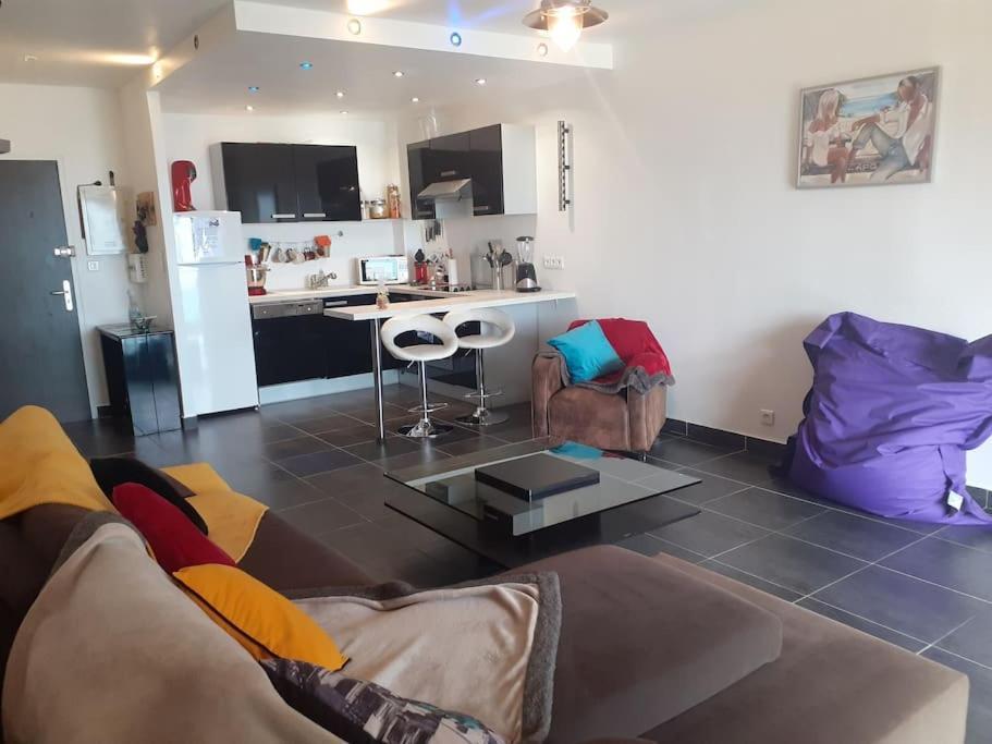 Appartement Vue Mer Avec Parking Ajaccio  Exteriör bild