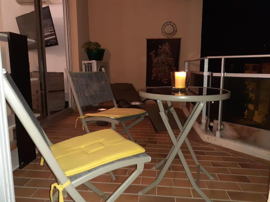 Appartement Vue Mer Avec Parking Ajaccio  Exteriör bild